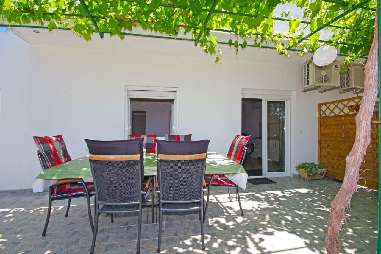 Apartment A&J Makarska Bagian luar foto