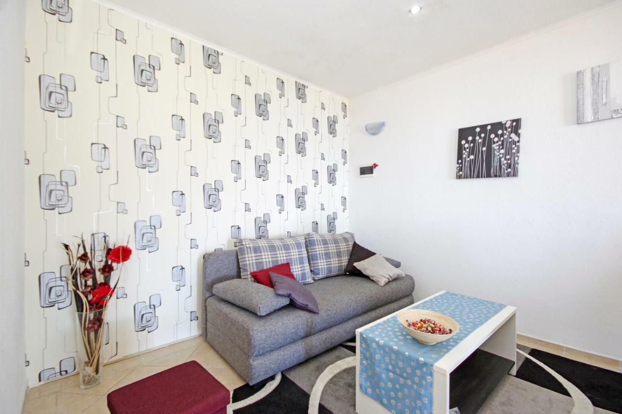 Apartment A&J Makarska Bagian luar foto