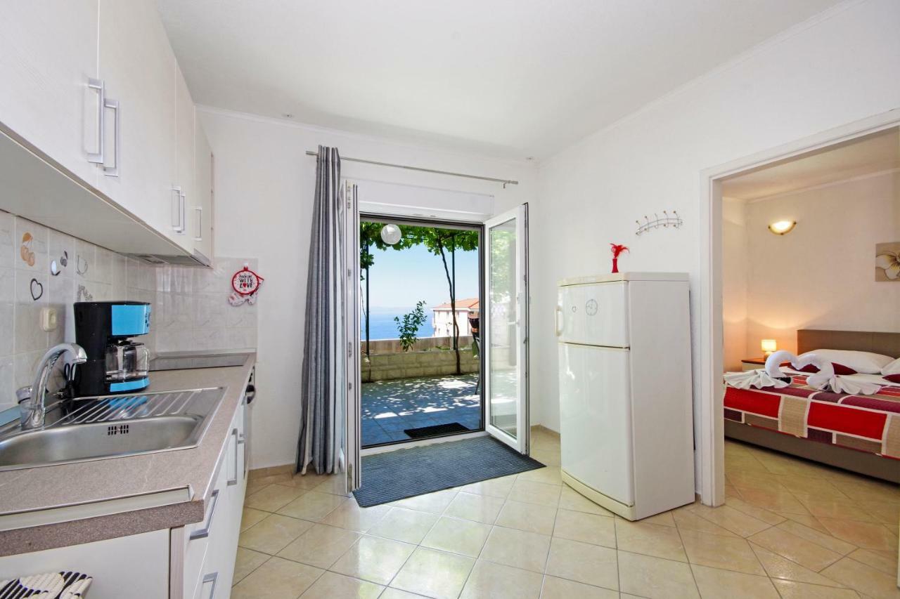 Apartment A&J Makarska Bagian luar foto