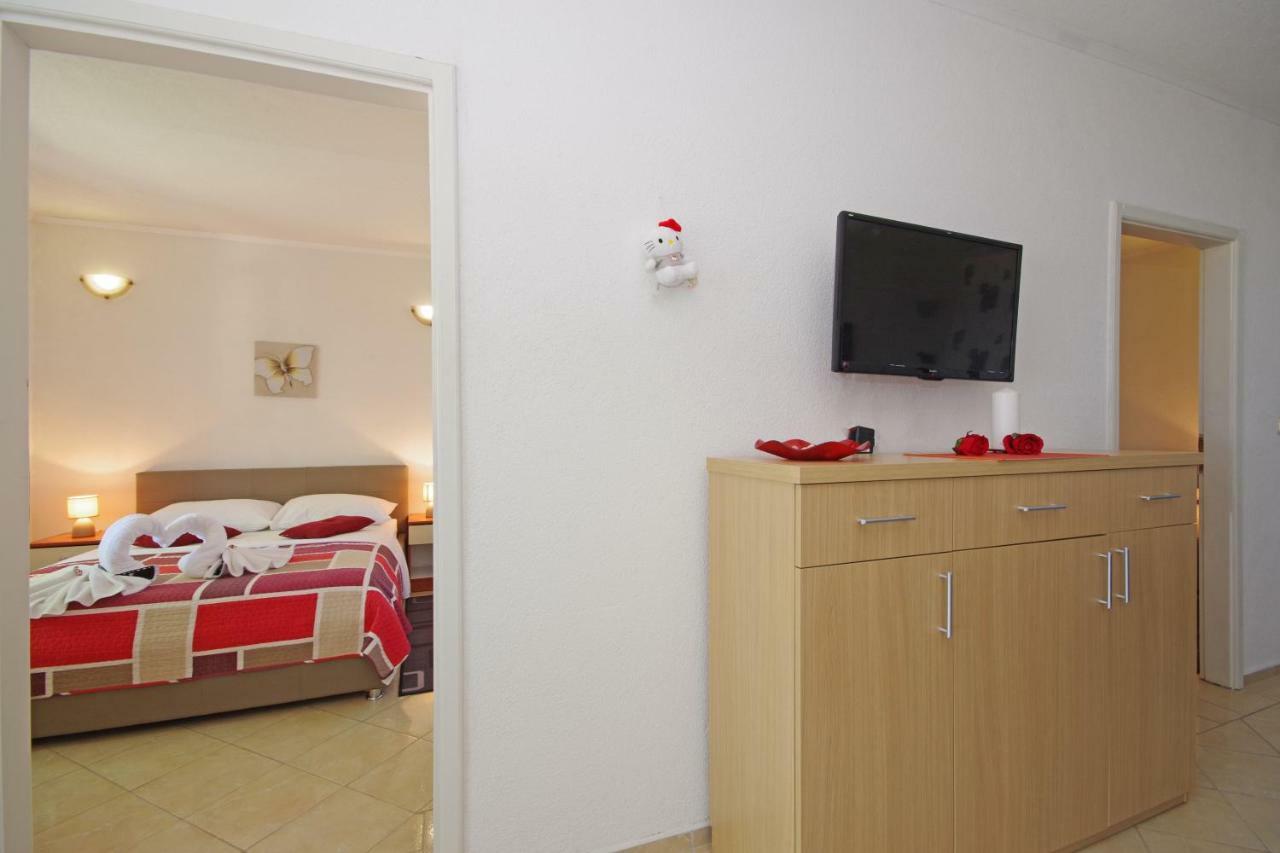 Apartment A&J Makarska Bagian luar foto